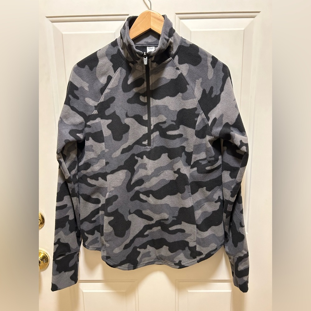 Women’s Old Navy Active Go-Warm 1/4 Zip Pullover